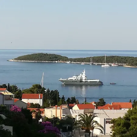 Apartments Lucic Hvar Town Exterior photo