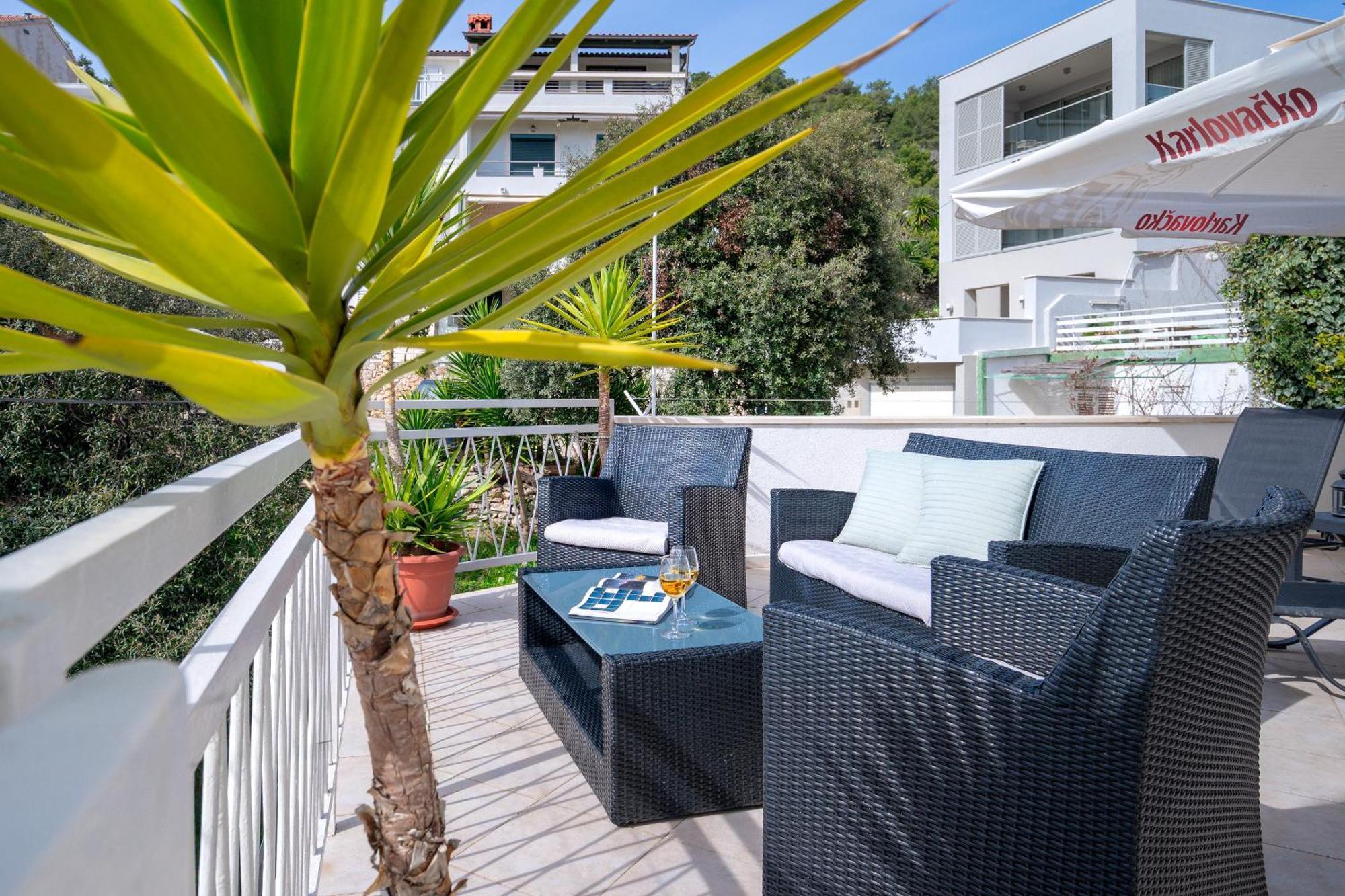 Apartment Lucic Hvar Town